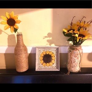 🖤 Framed Crochet Sunflower Home Decor.